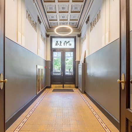 Prestigious Former Library Apartment - Perfect Location Riga Exterior foto