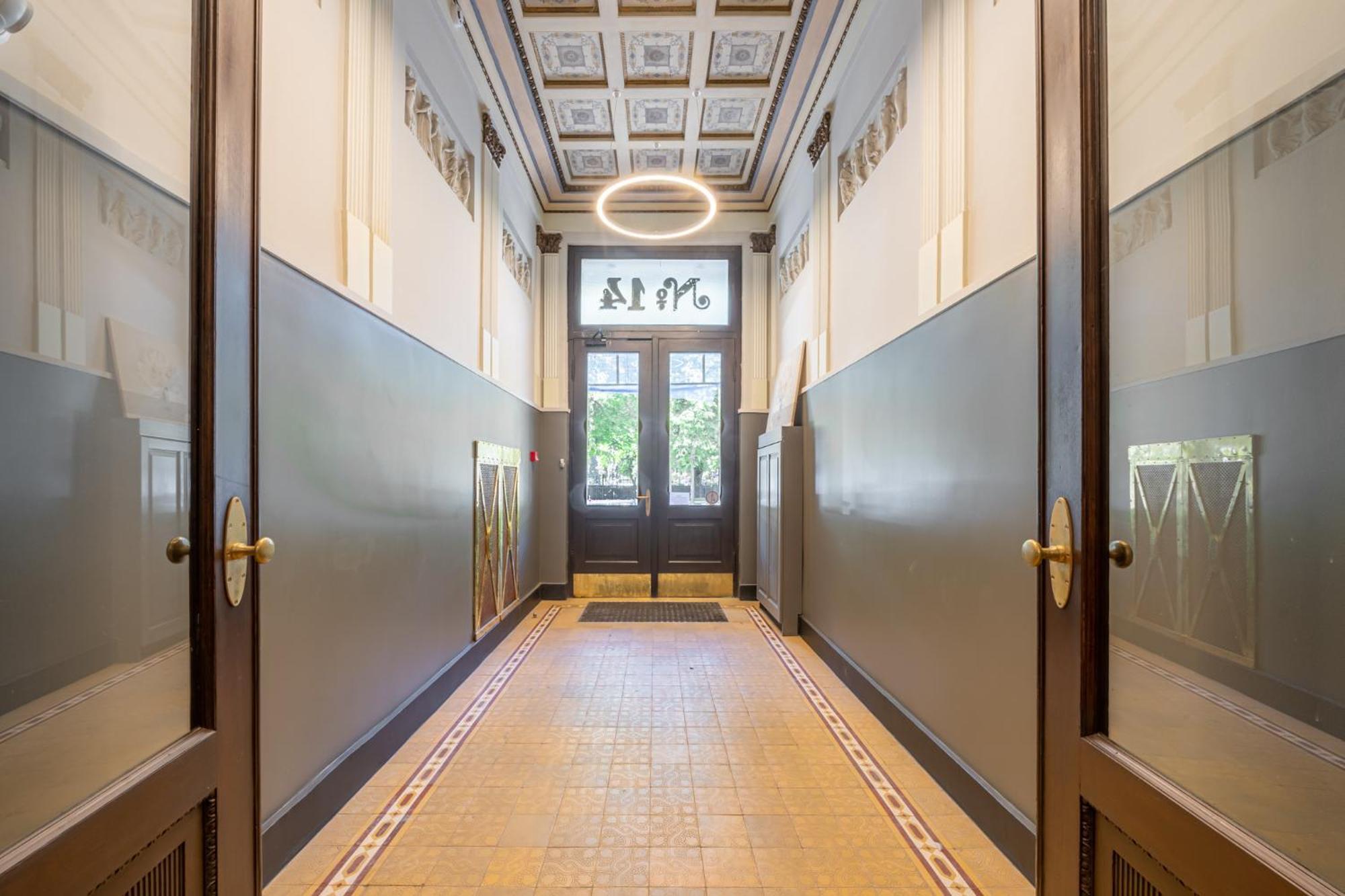 Prestigious Former Library Apartment - Perfect Location Riga Exterior foto